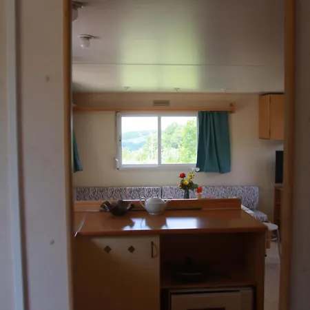 Mobil-home Ferme La Fee Spiruline Aurignac Aurignac (Haute-Garonne)