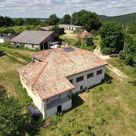 Camping Mobil-home Ferme La Fee Spiruline