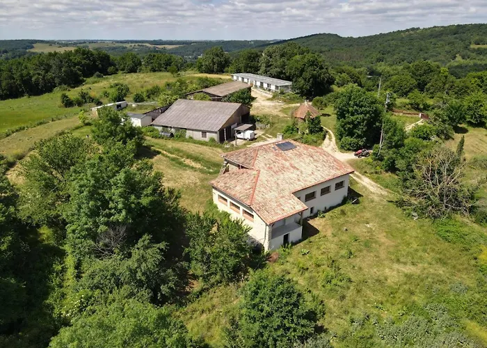 Mobil-home Ferme La Fée Spiruline Camping *